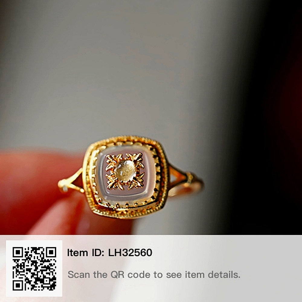 925 STERLING SILVER   GOLDEN TONE  .SIZE 7.  , COMES WITH CLEANING CLOTH,andCase
